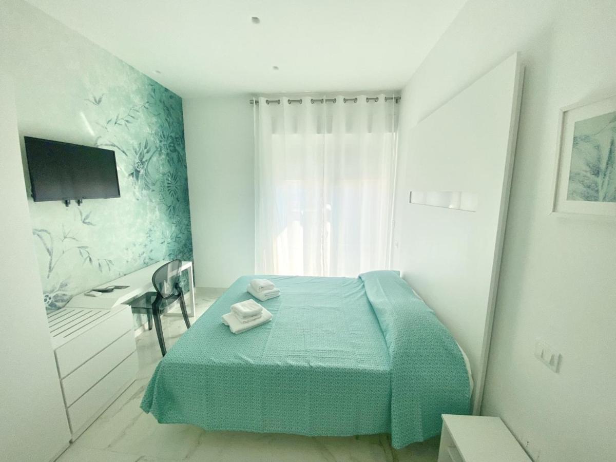 Il Viaggiatore Relais Sul Mare Gaeta Esterno foto