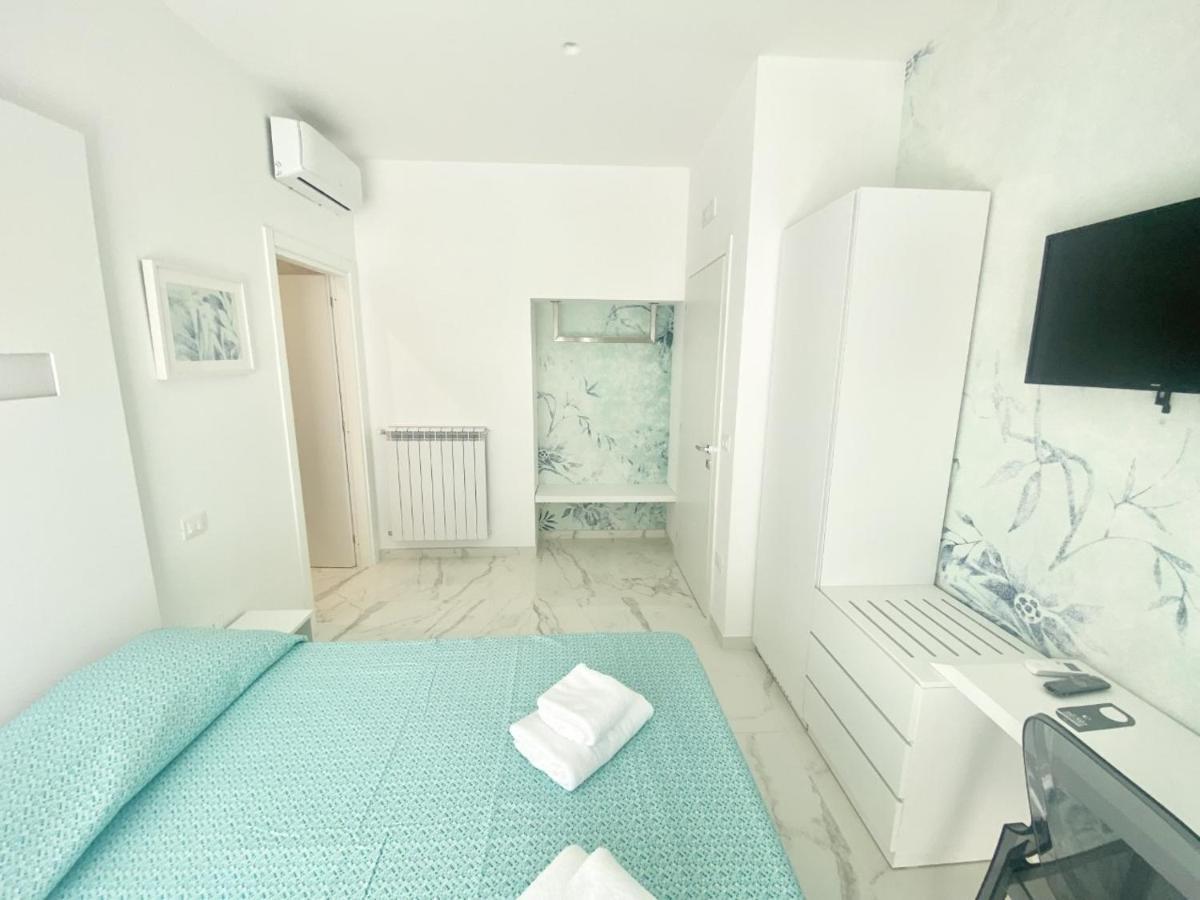 Il Viaggiatore Relais Sul Mare Gaeta Esterno foto