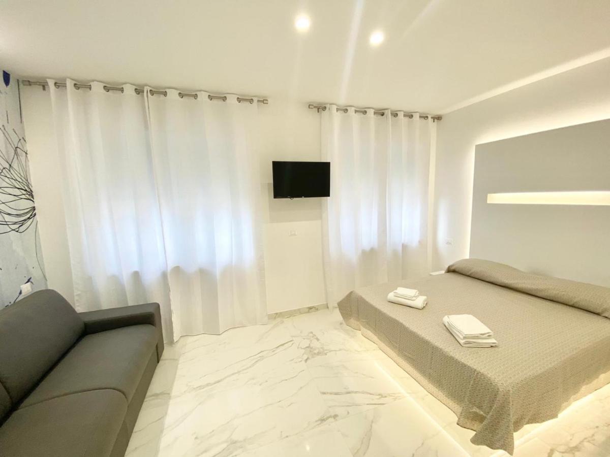 Il Viaggiatore Relais Sul Mare Gaeta Esterno foto