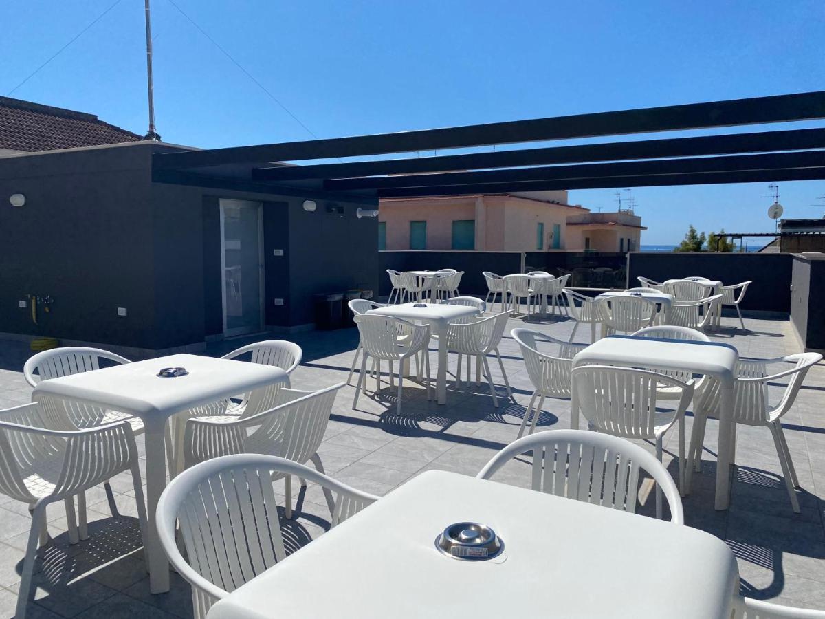 Il Viaggiatore Relais Sul Mare Gaeta Esterno foto