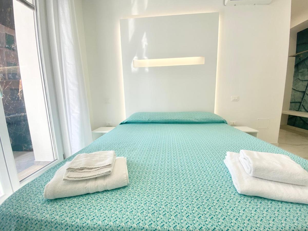 Il Viaggiatore Relais Sul Mare Gaeta Esterno foto