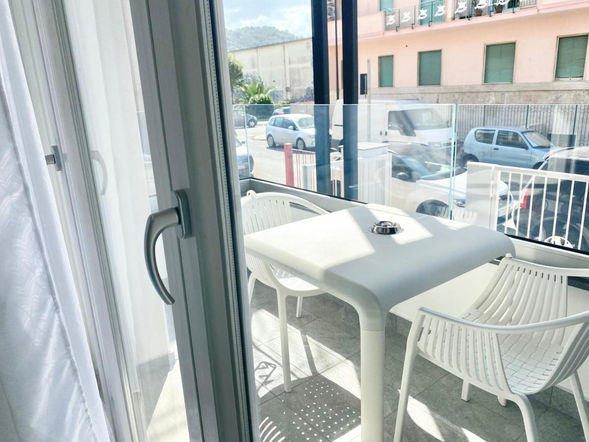 Il Viaggiatore Relais Sul Mare Gaeta Esterno foto